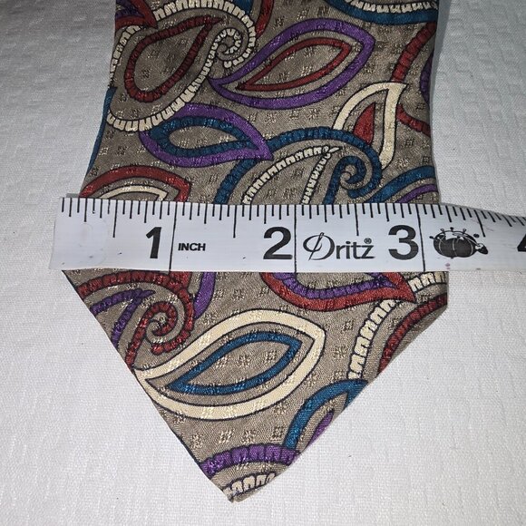 GIVENCHY MONSIEUR ITALIAN SILK TIE MUSHROOM COLOR WITH MULTI COLOR PAISLEY MENS - Picture 5 of 6
